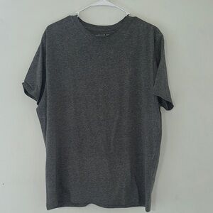 American Eagle Outfitters Charcoal Short Sleeve Tee